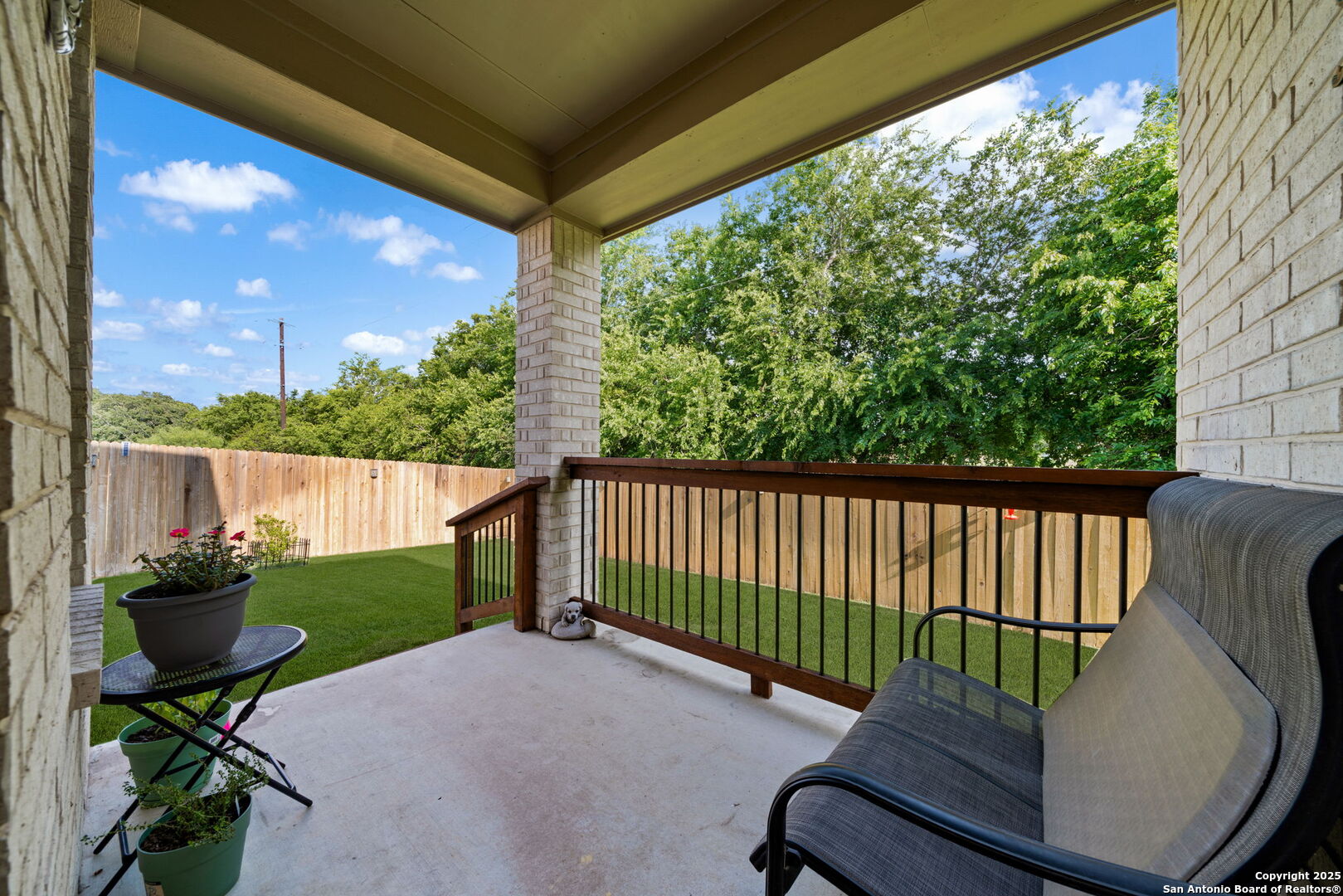 property viewer photo 30