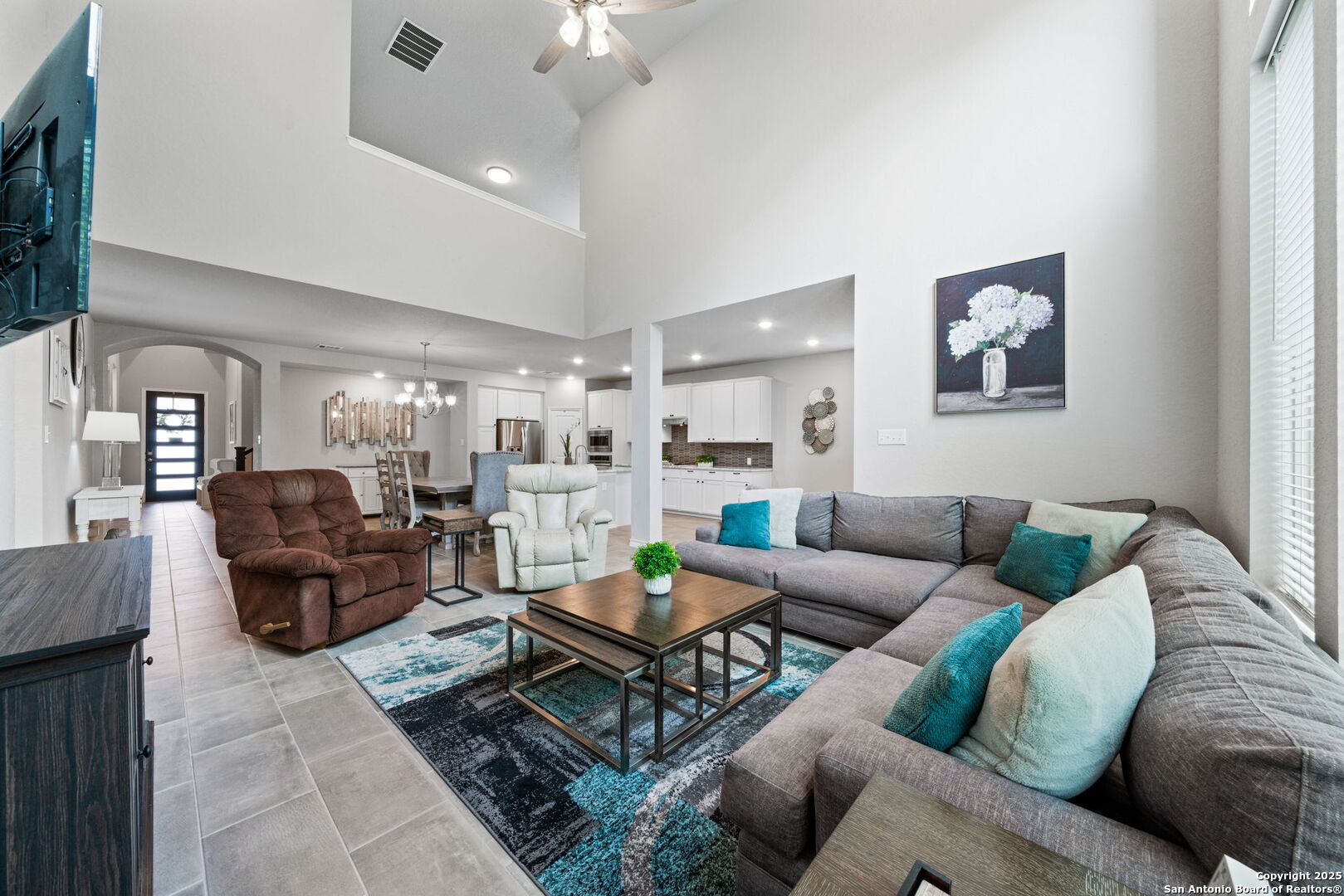 property viewer photo 8