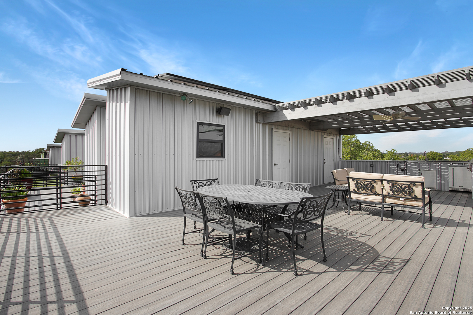 property viewer photo 22
