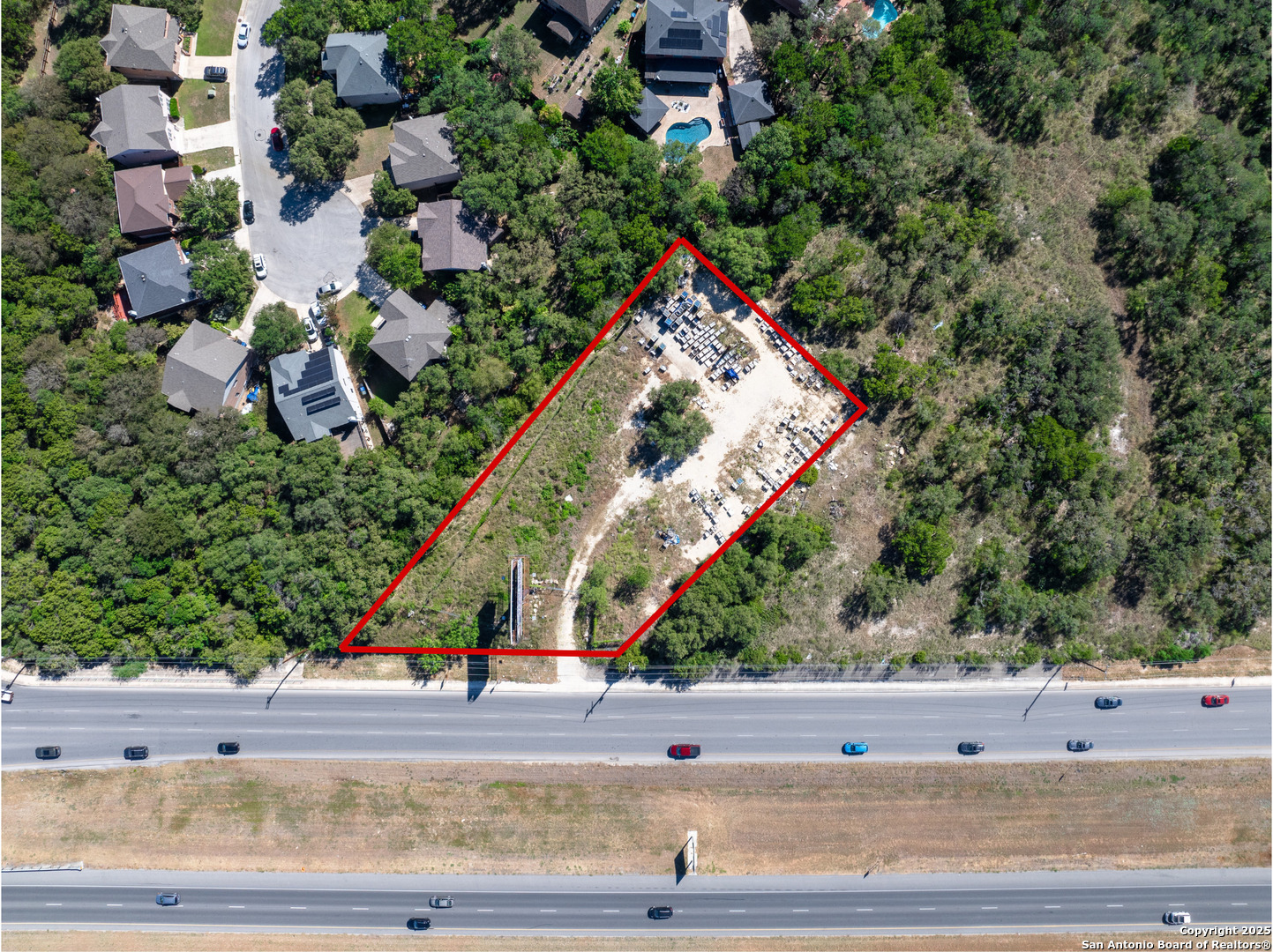 main property photo 4