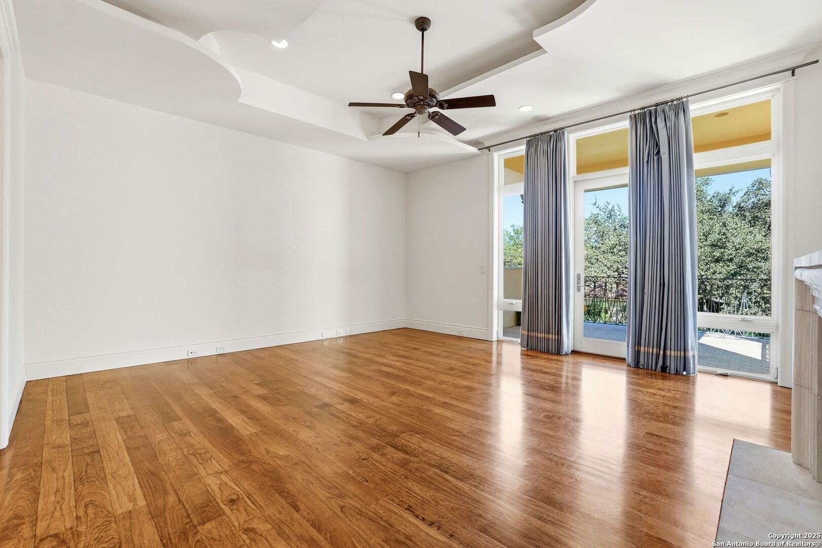 main property photo 45