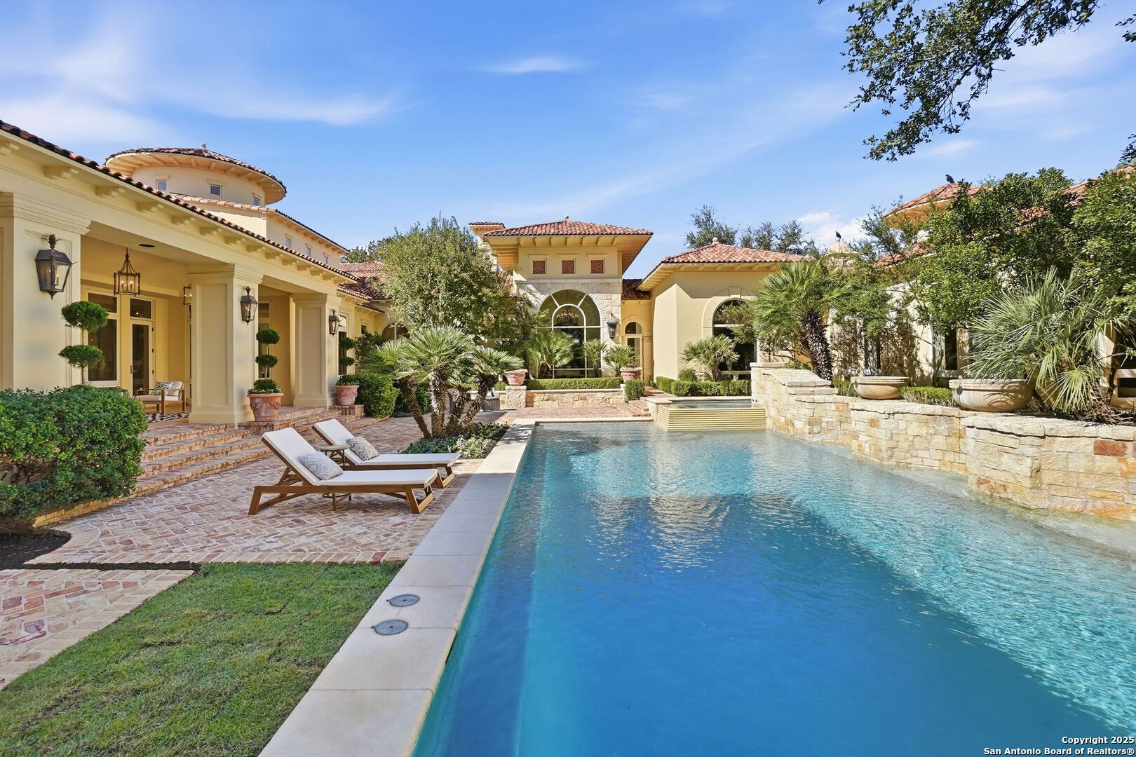 main property photo 49