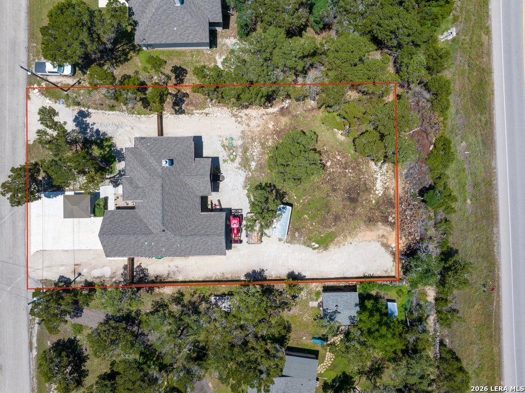 main property photo 37