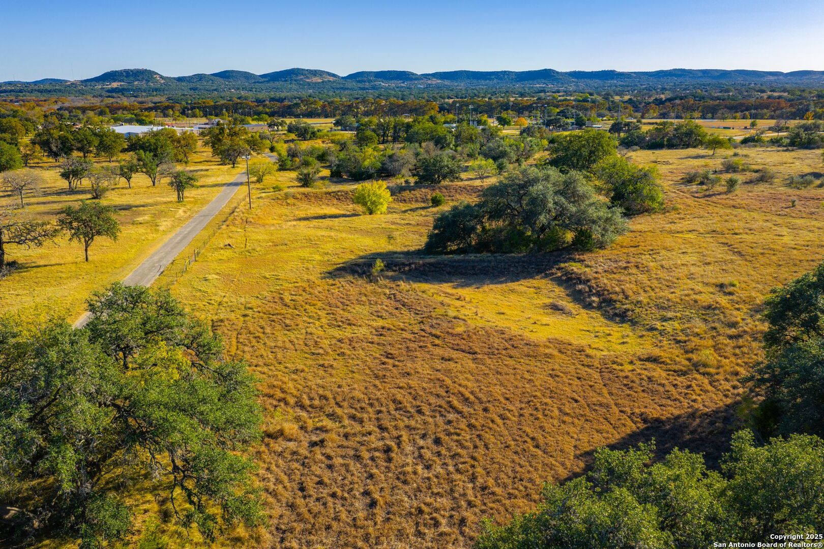 main property photo 17