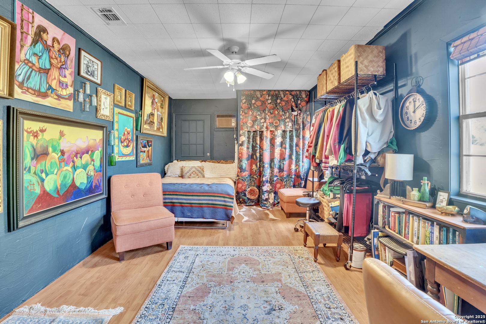 main property photo 22