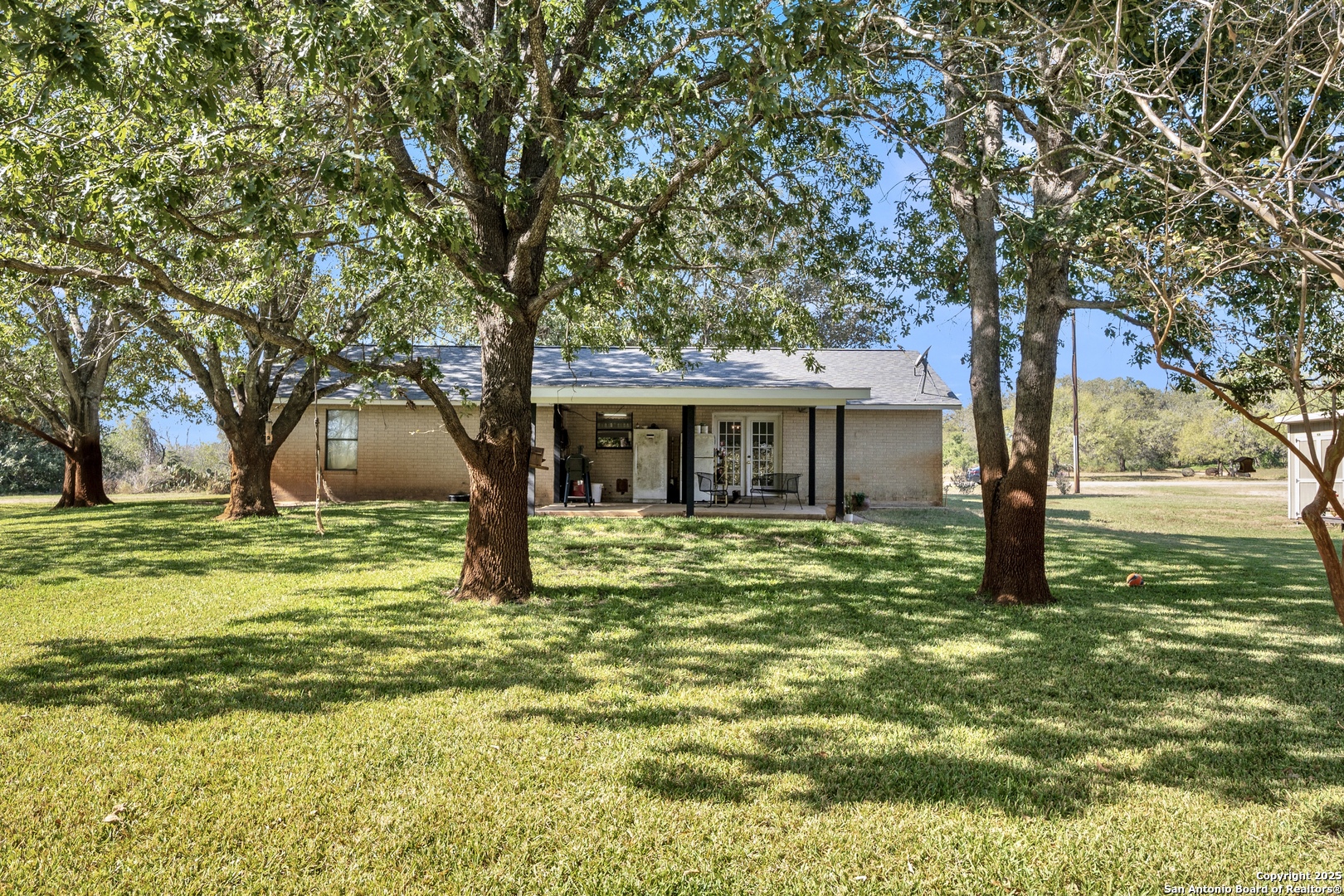 main property photo 26