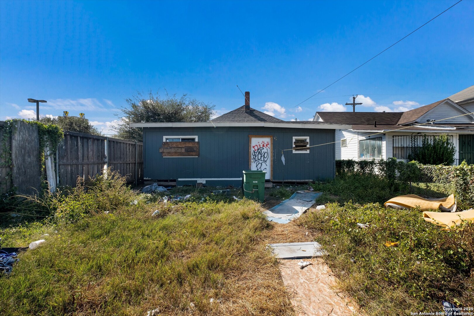 main property photo 29