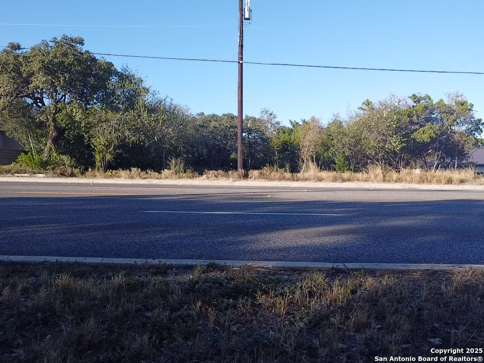 main property photo 10