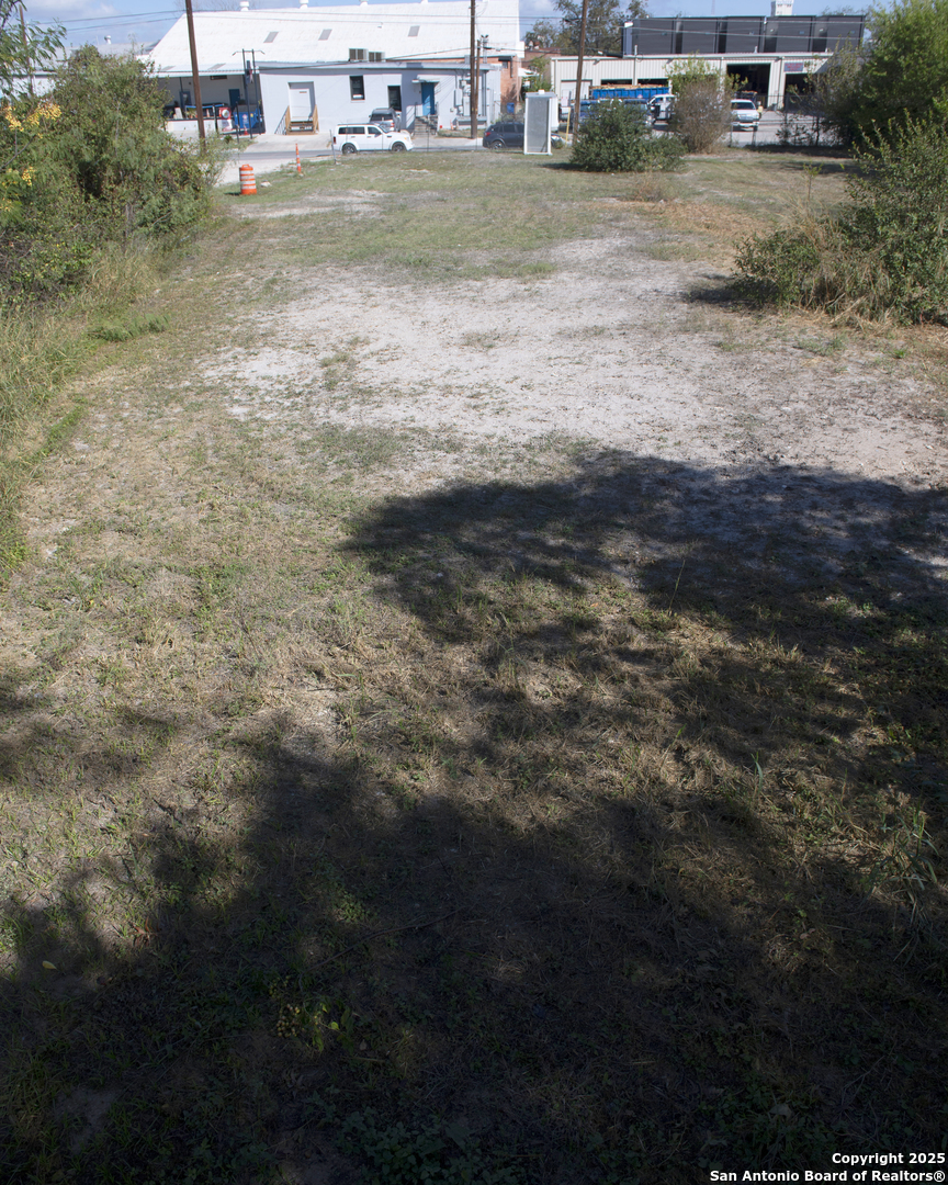 main property photo 4