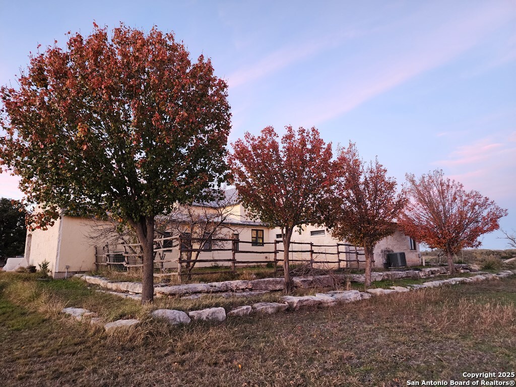 main property photo 32
