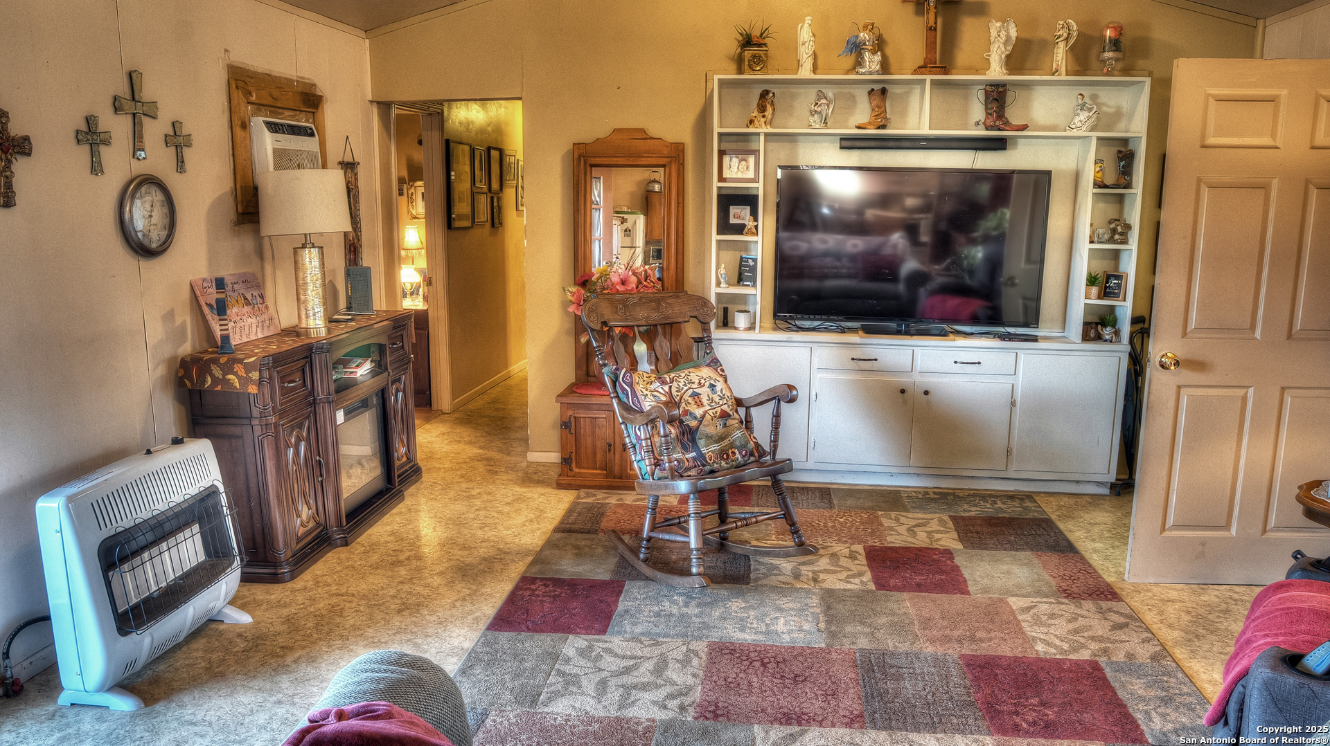 main property photo 21