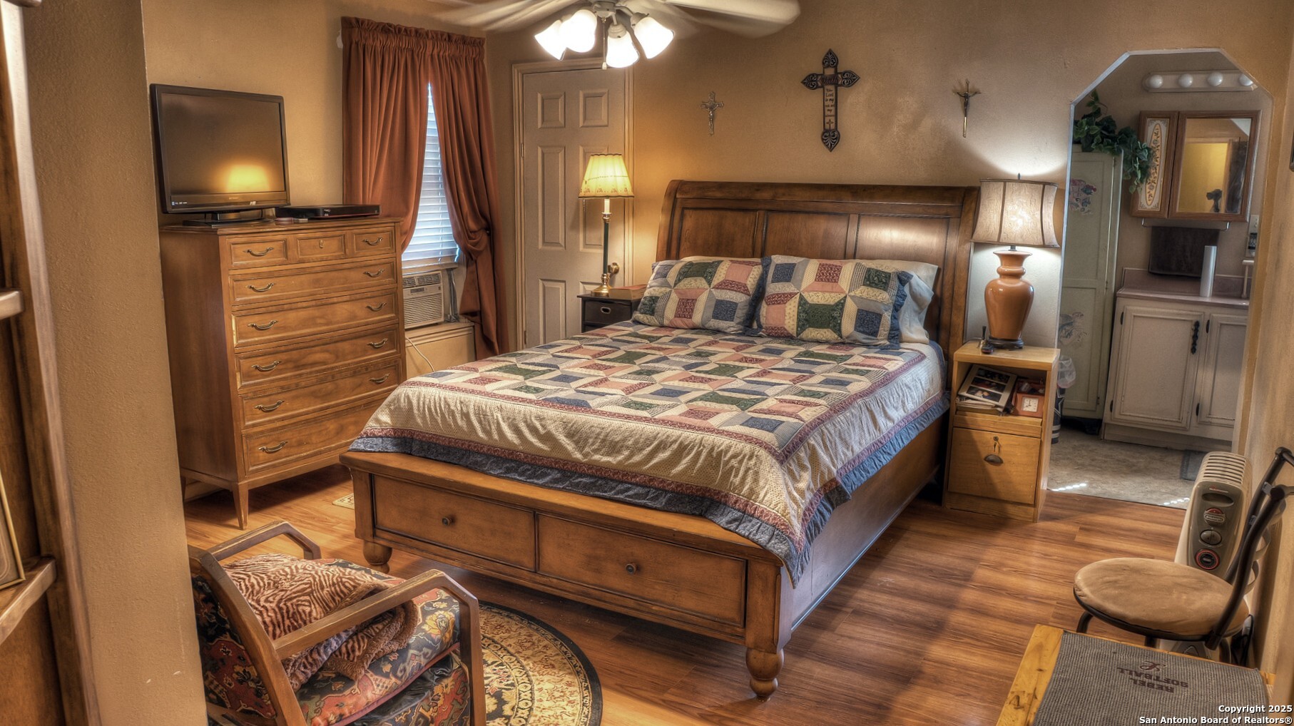 main property photo 31