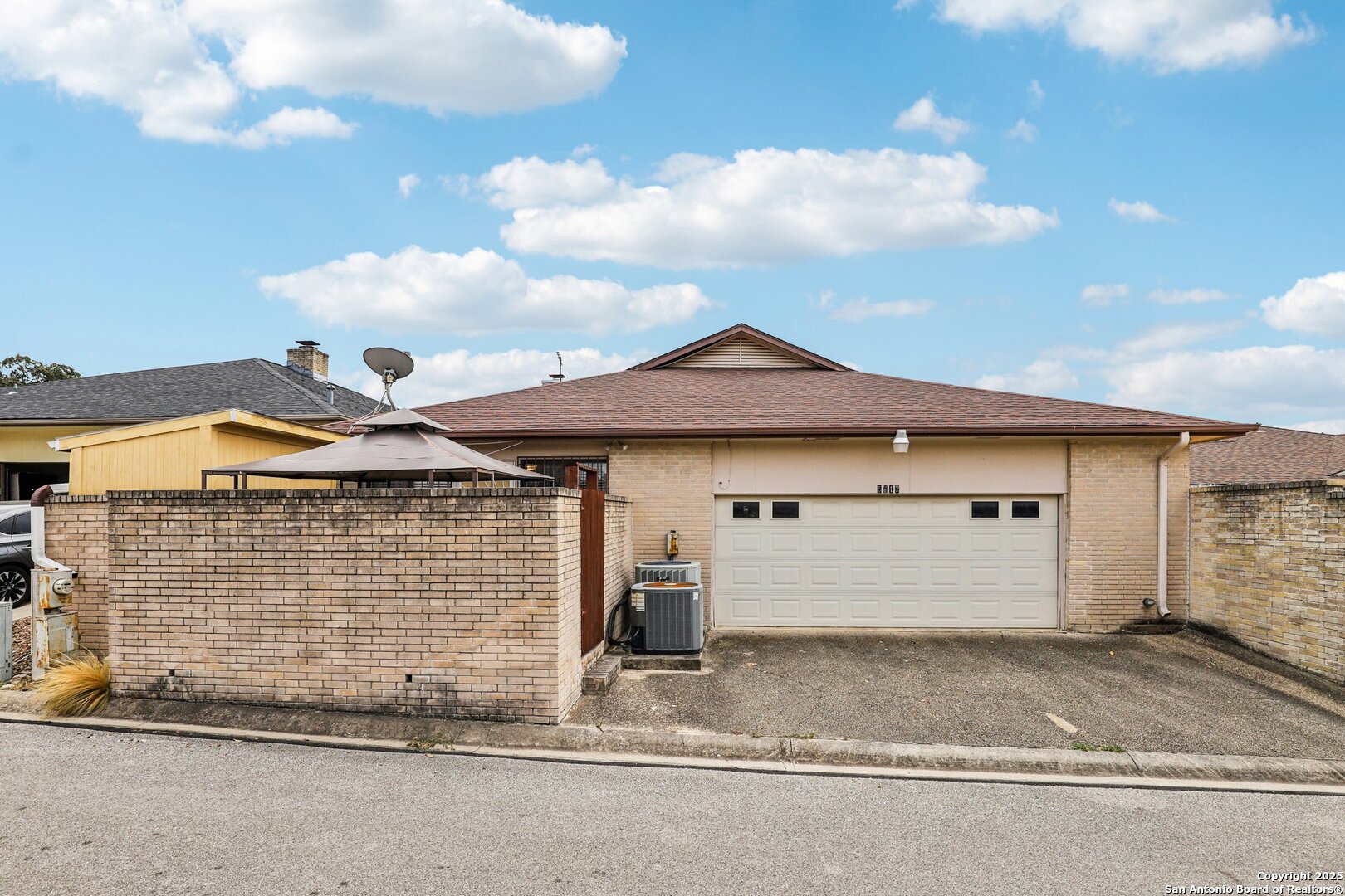 main property photo 49