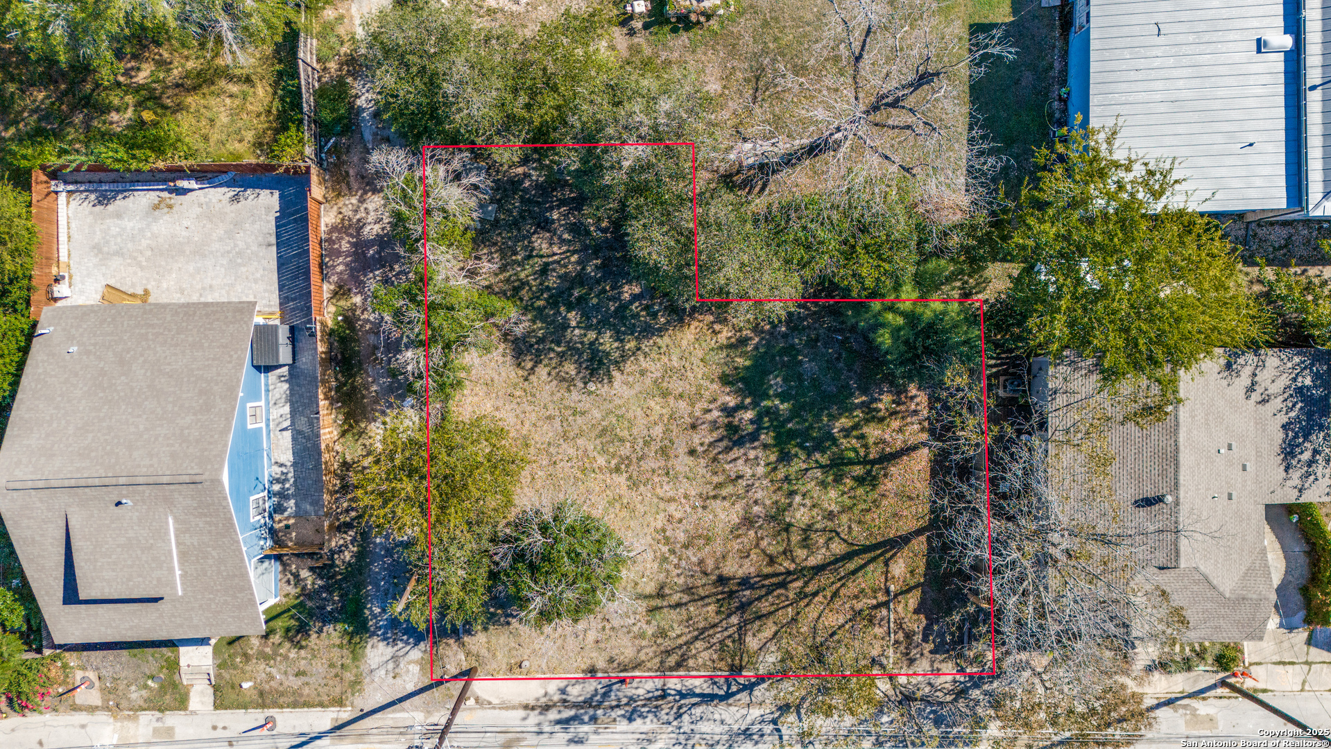 main property photo 8