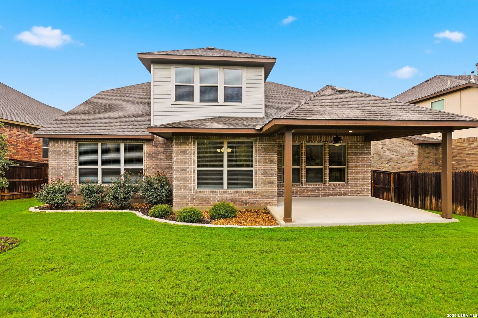 main property photo 32