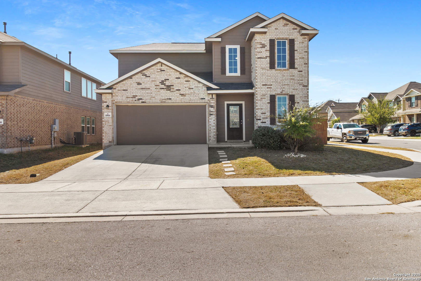 main property photo 1
