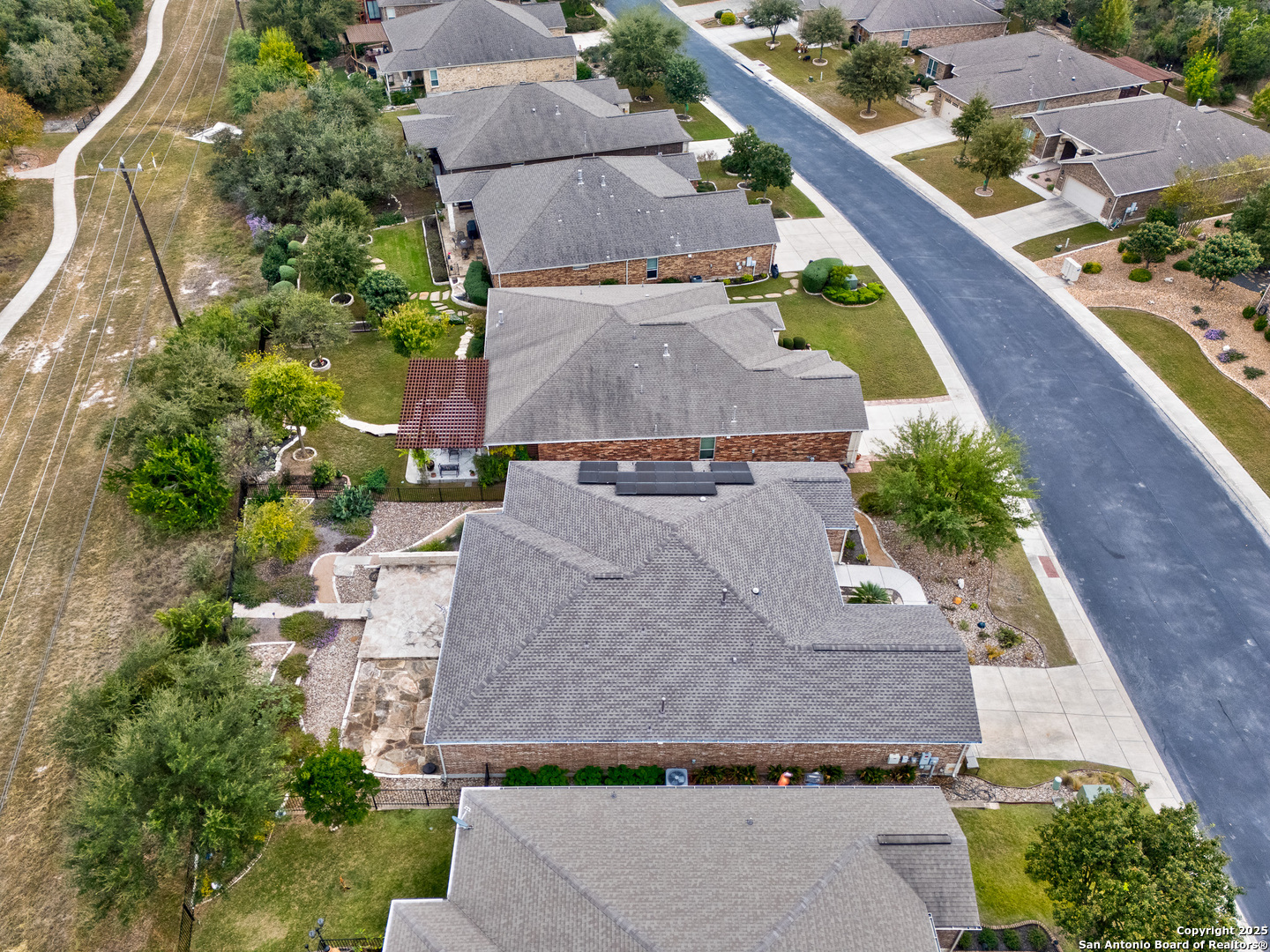 main property photo 41
