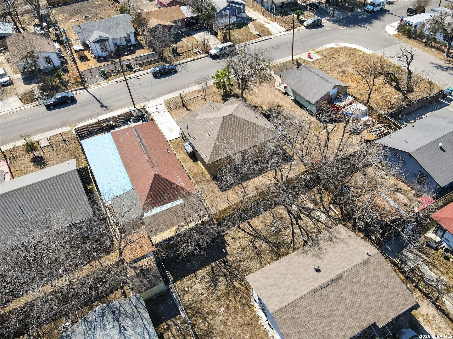 main property photo 32