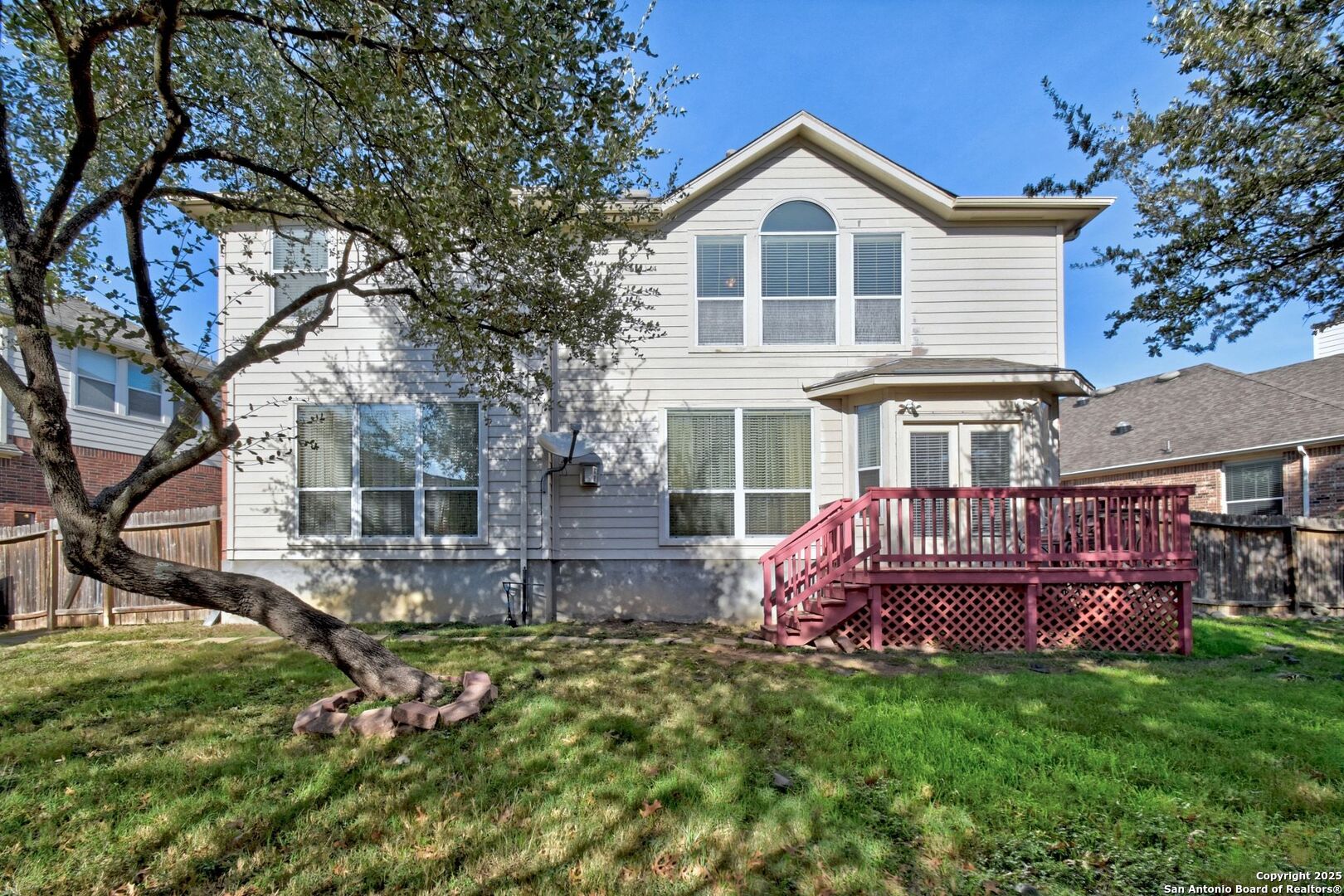 main property photo 17