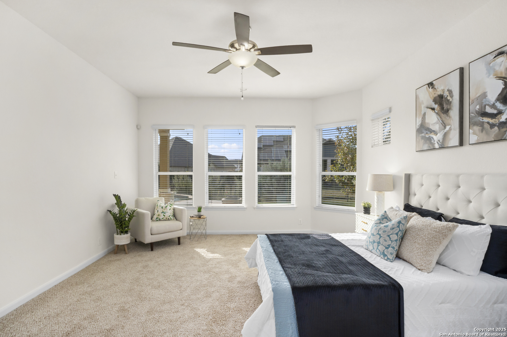 property viewer photo 13
