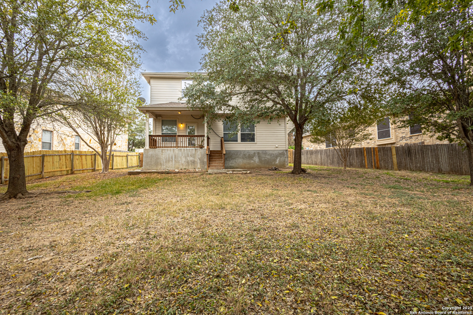 main property photo 30