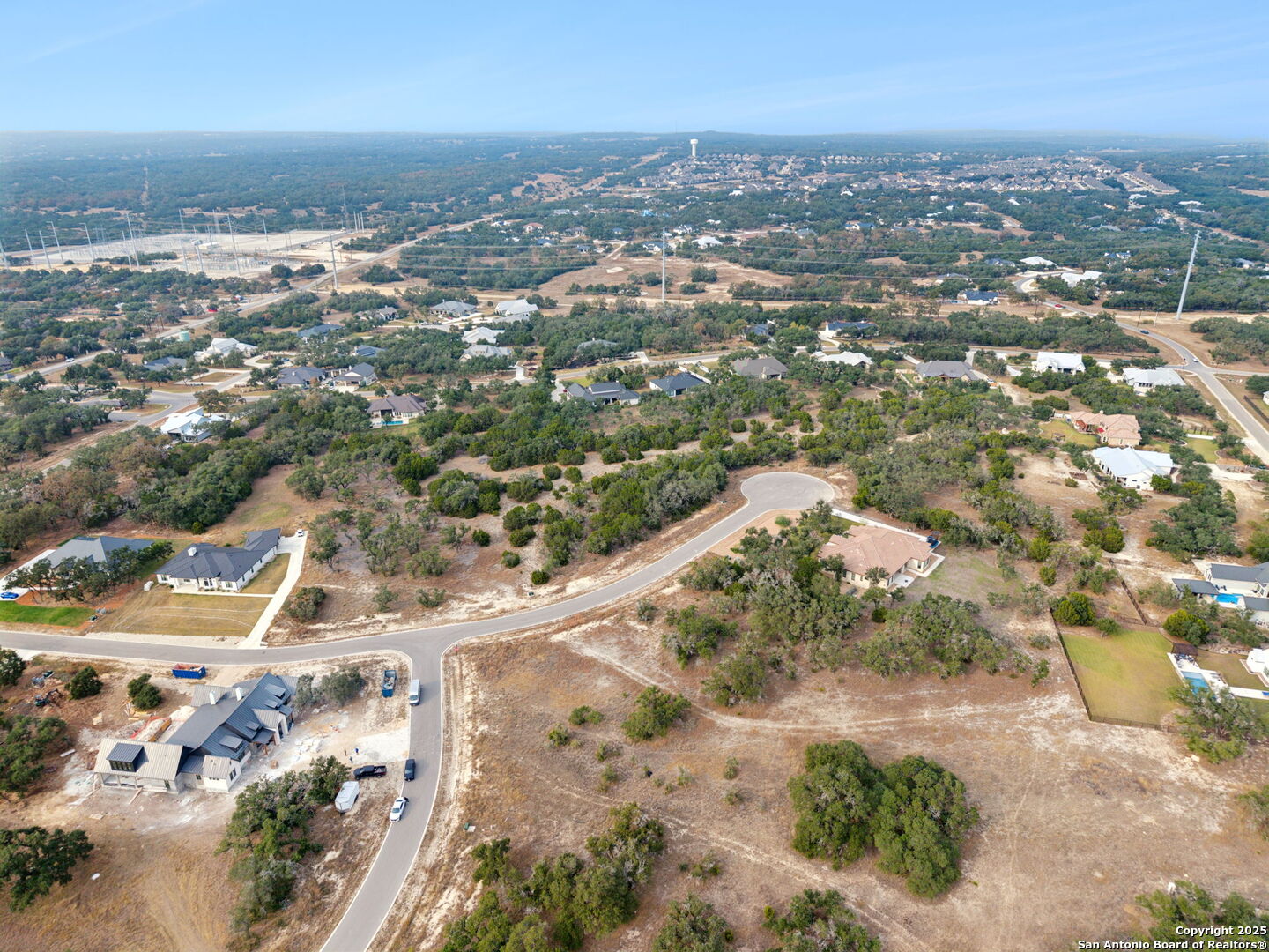 main property photo 13