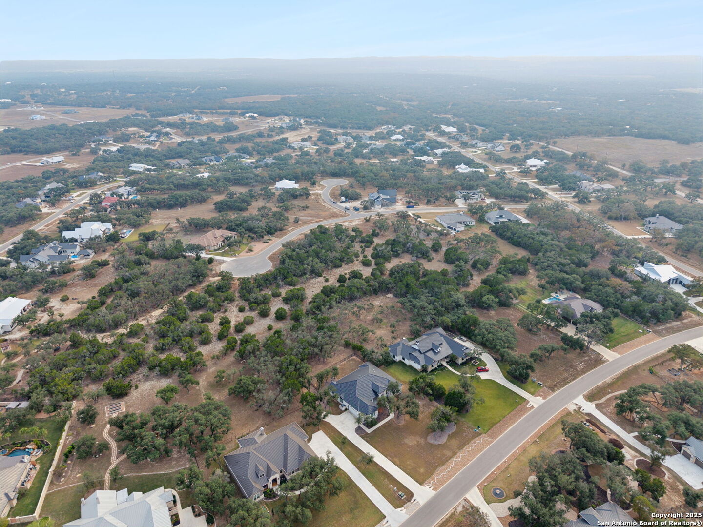 main property photo 9