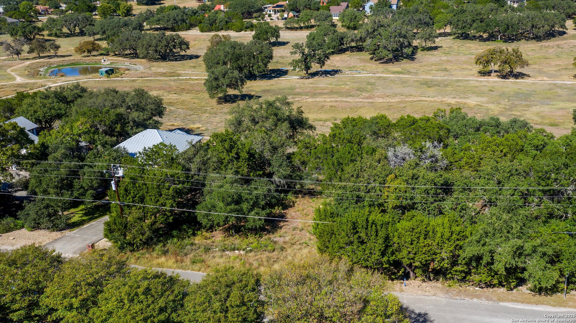 main property photo 6