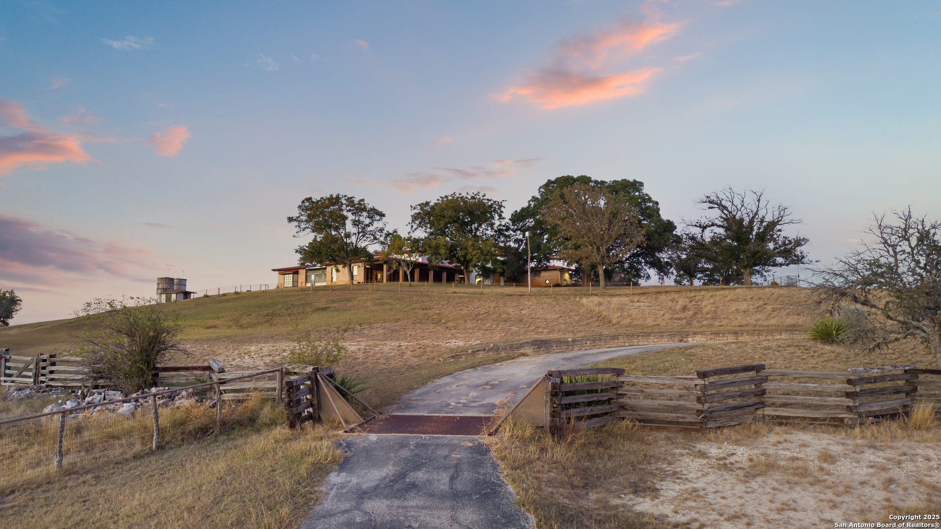 main property photo 47