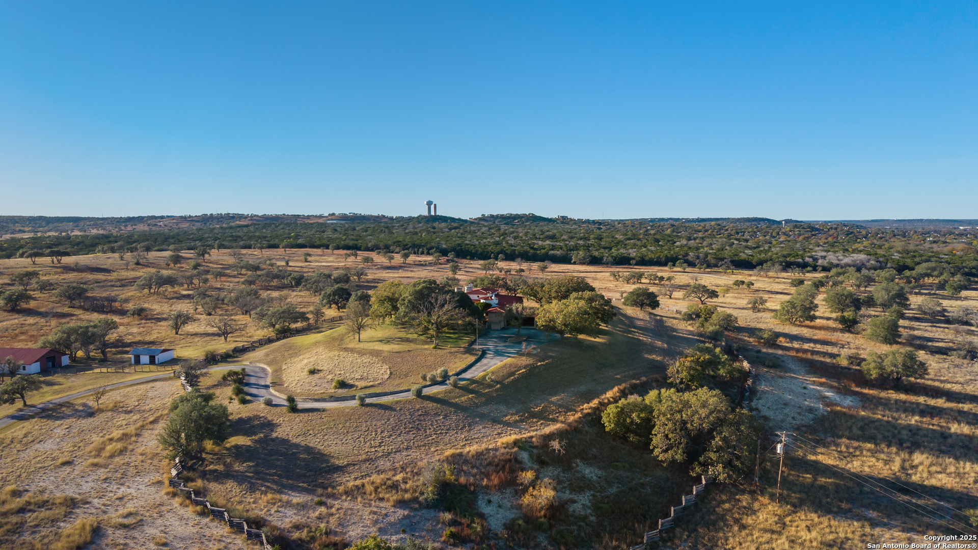 main property photo 9