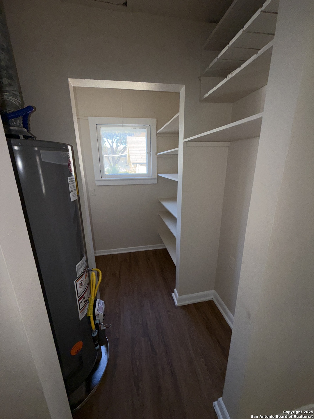 main property photo 21