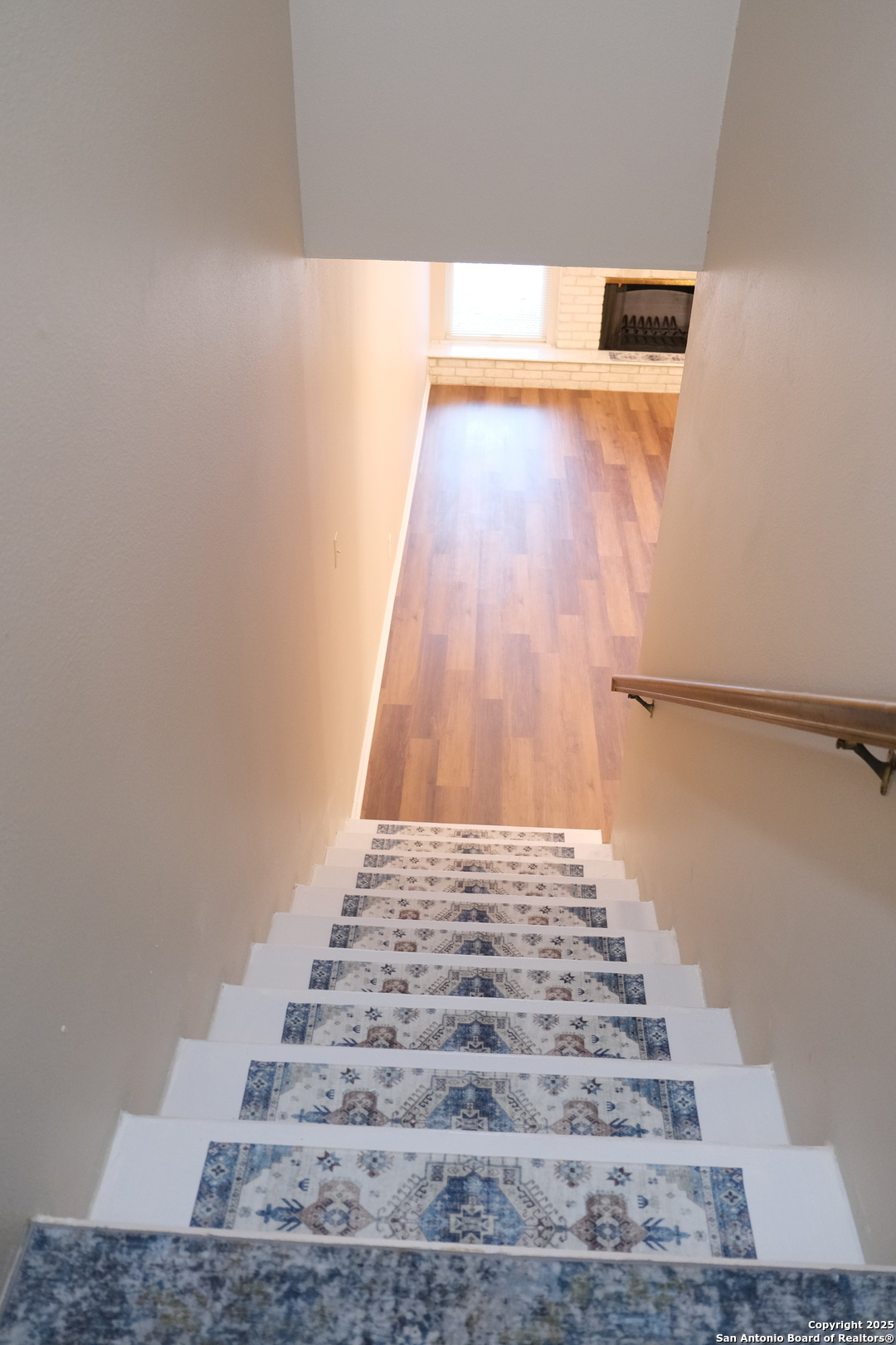 main property photo 34