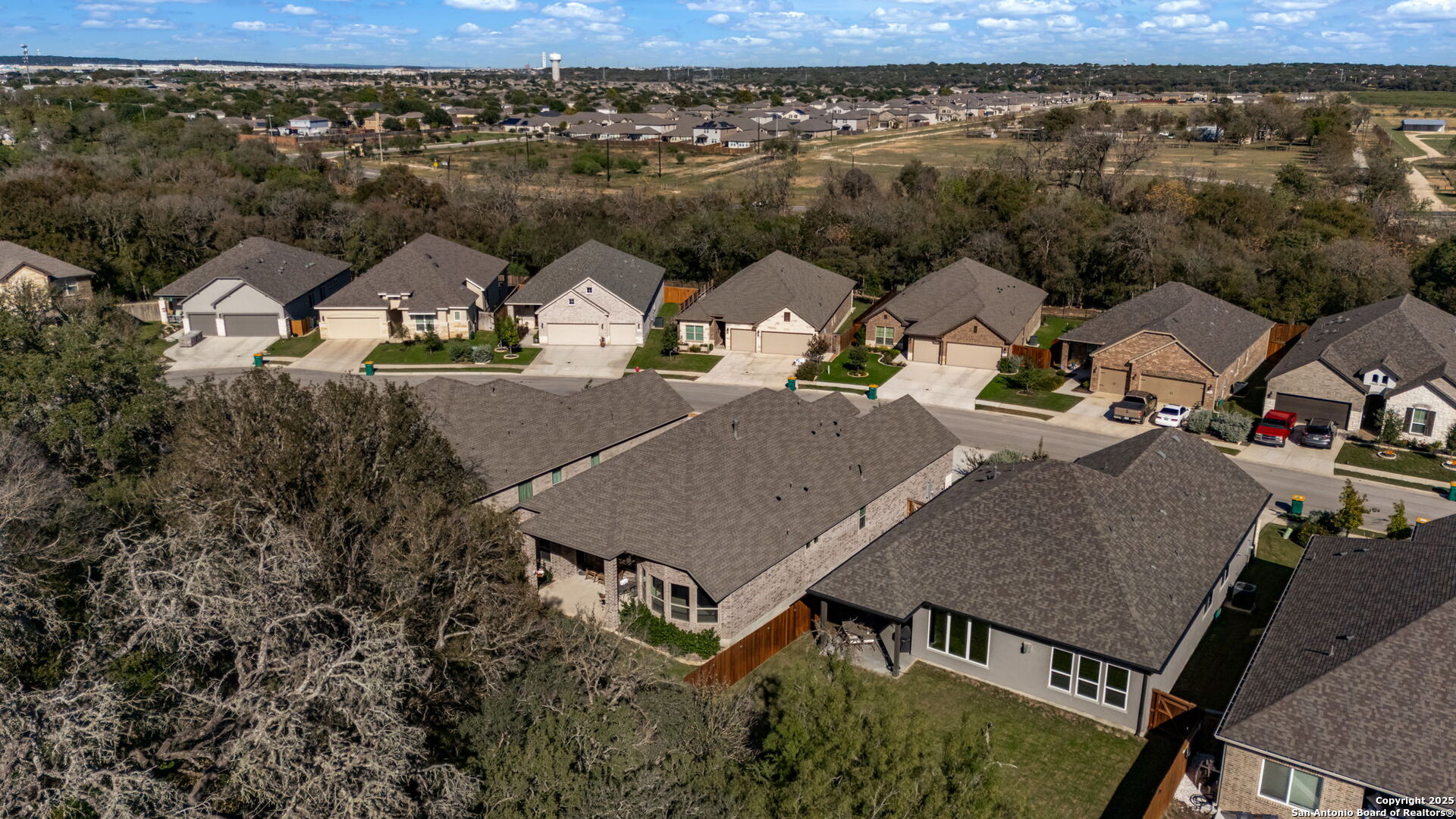 property viewer photo 33