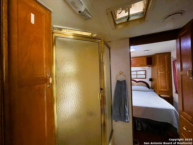 property viewer photo 18