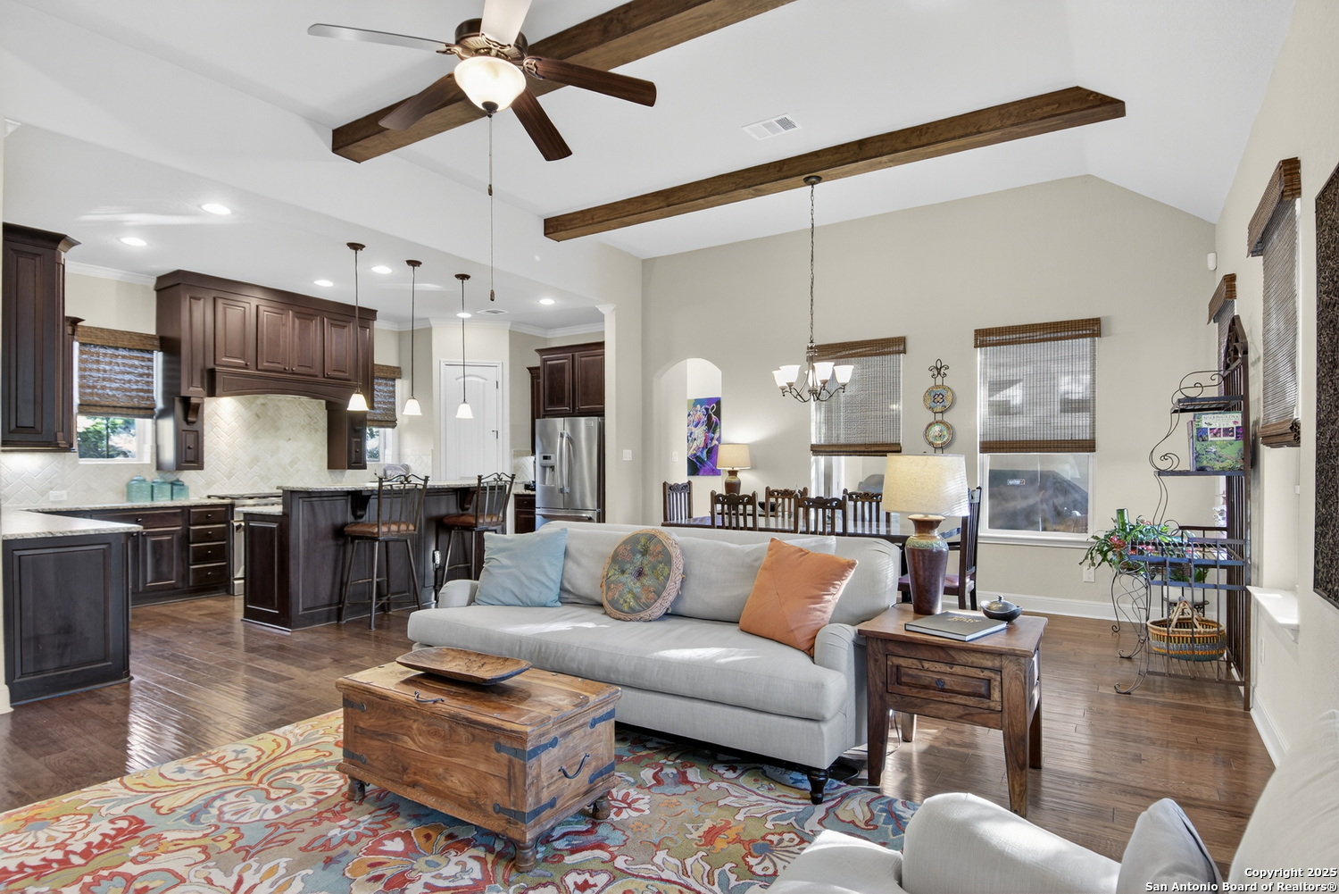 property viewer photo 16