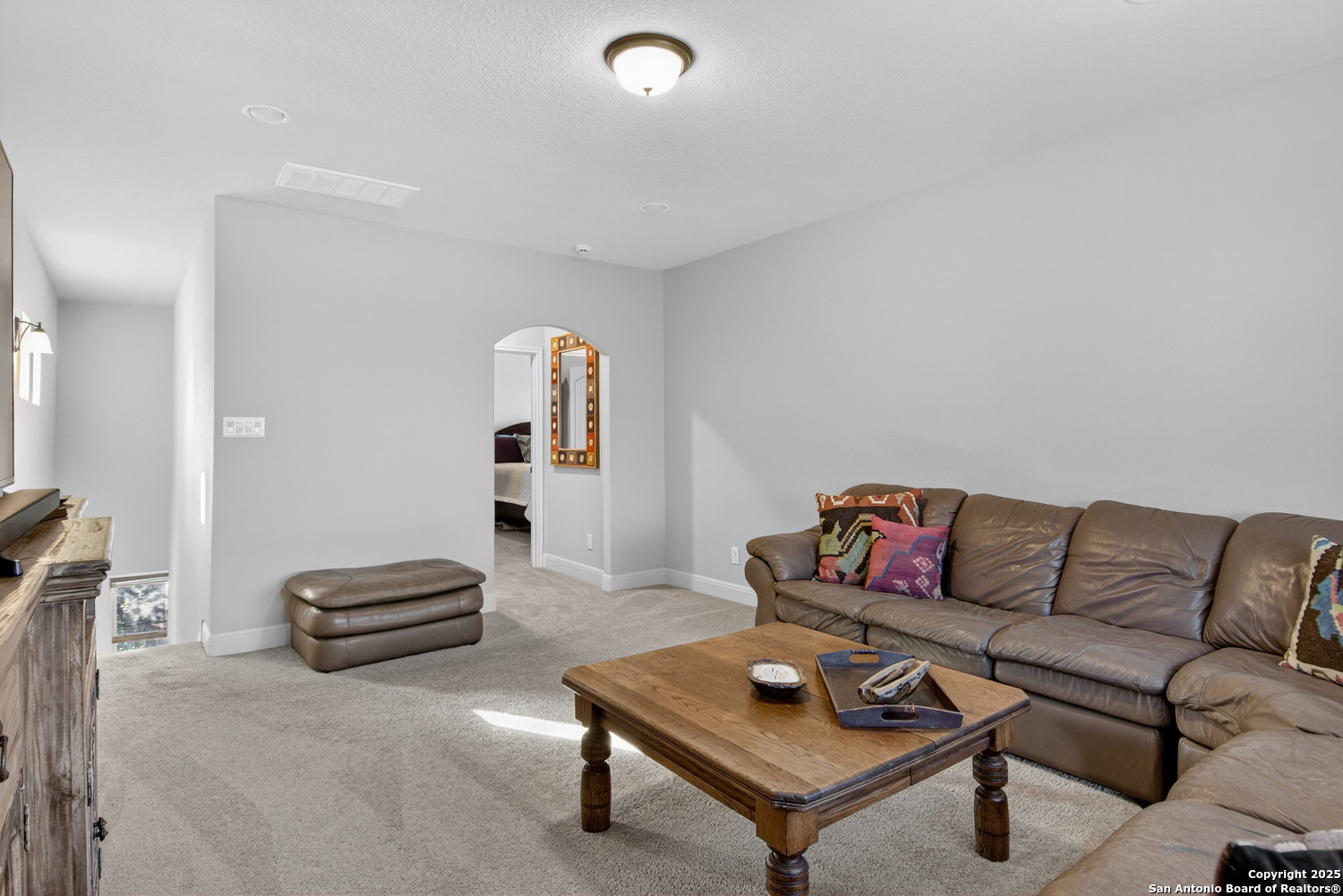 property viewer photo 38