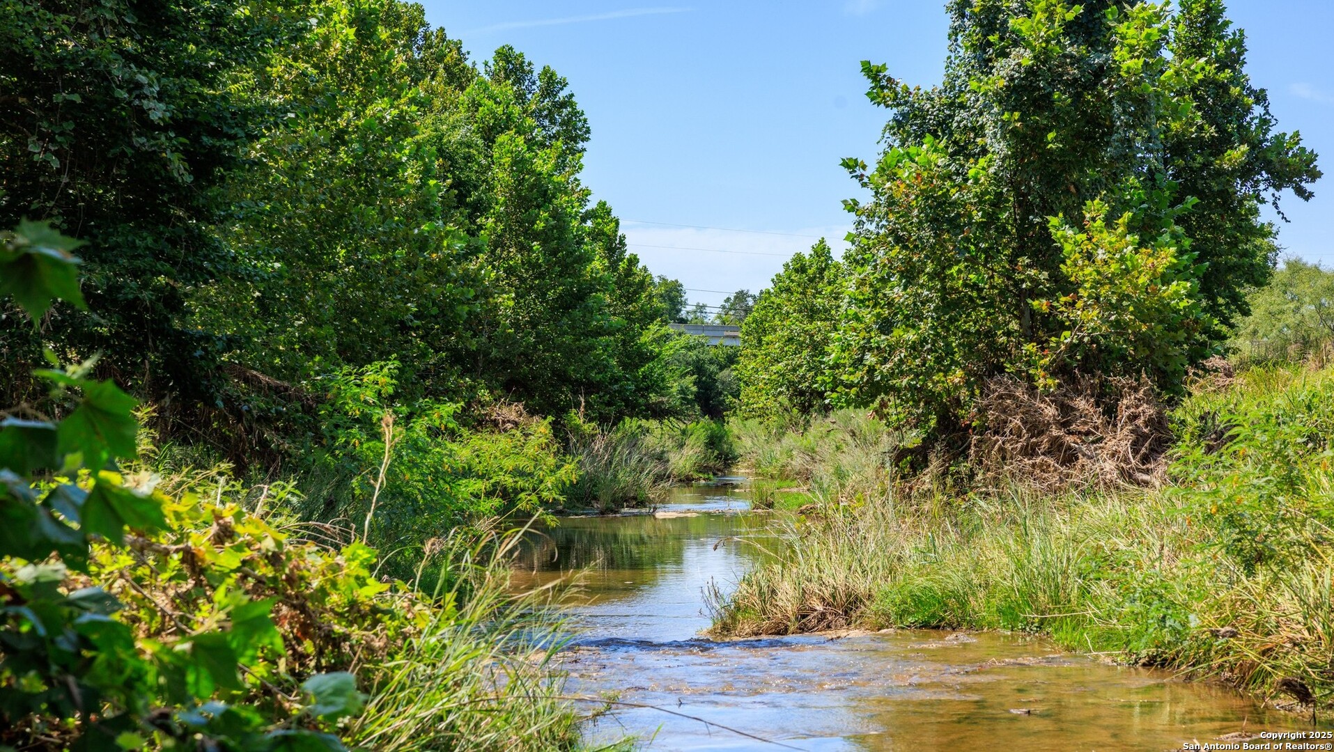 main property photo 35