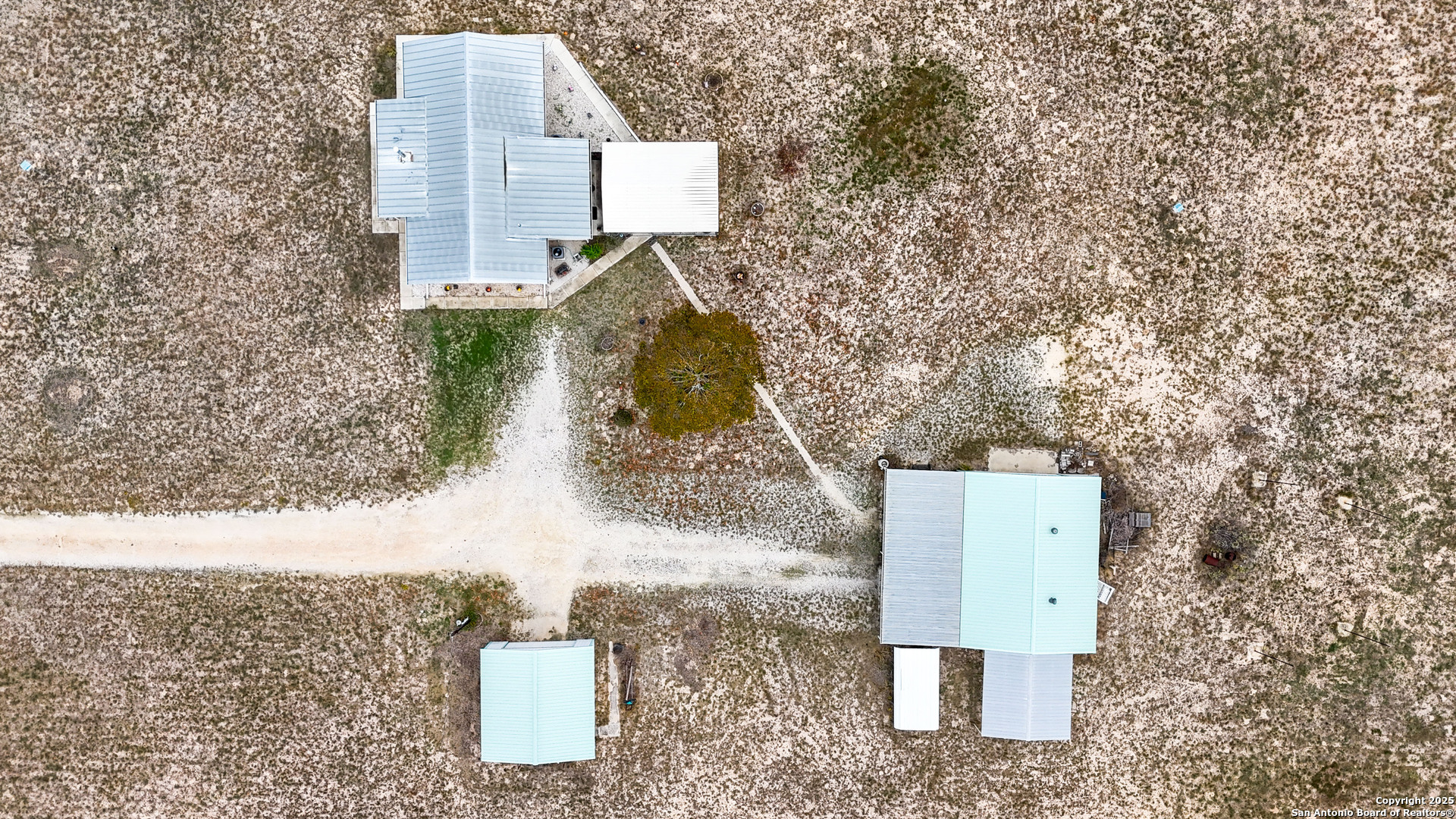main property photo 43