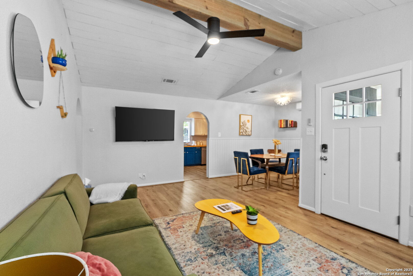 main property photo 16