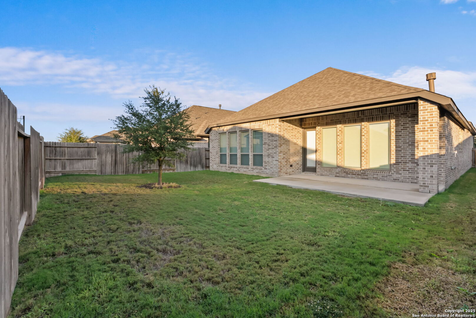 main property photo 31
