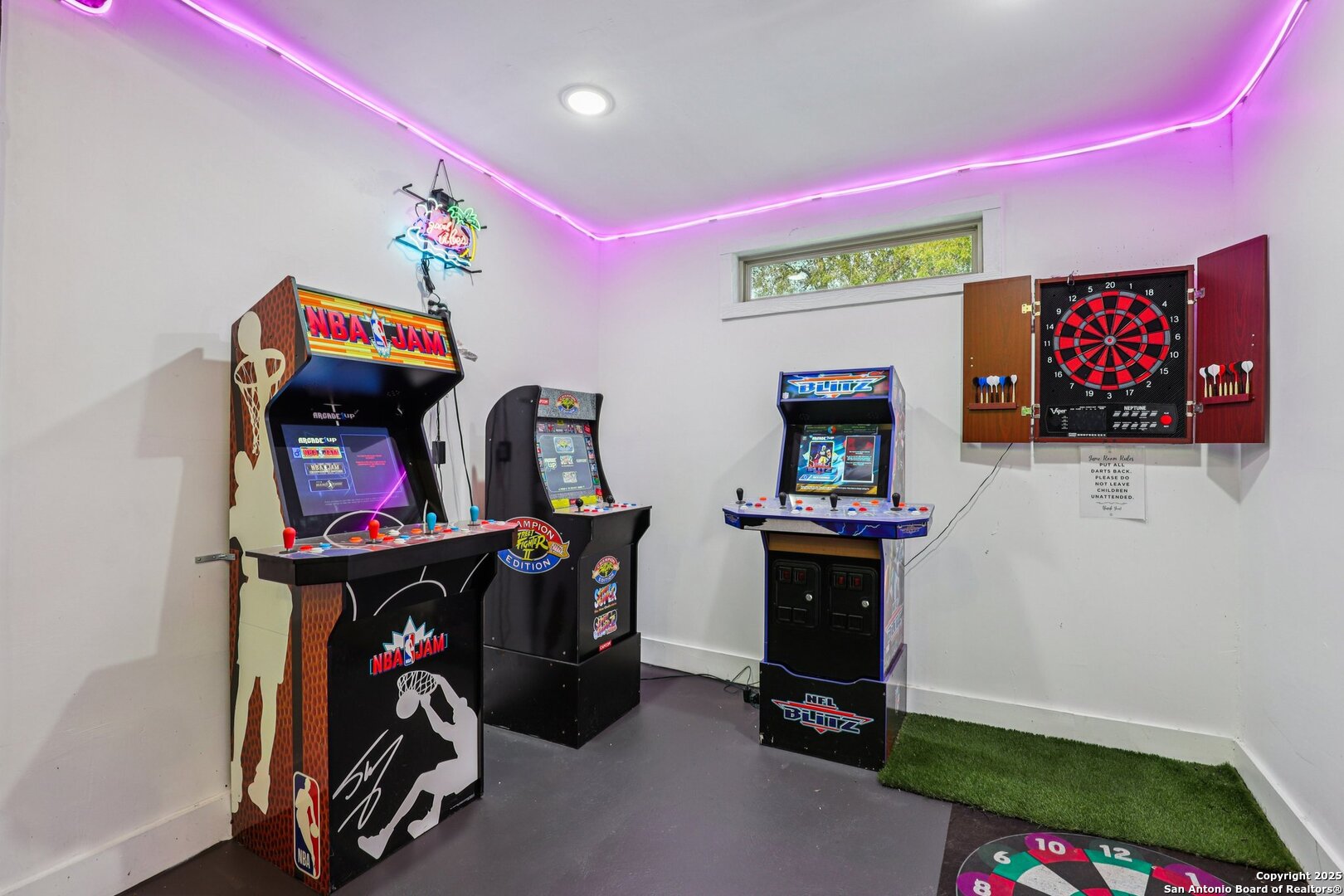 main property photo 29