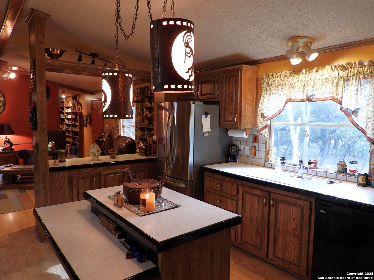 main property photo 20