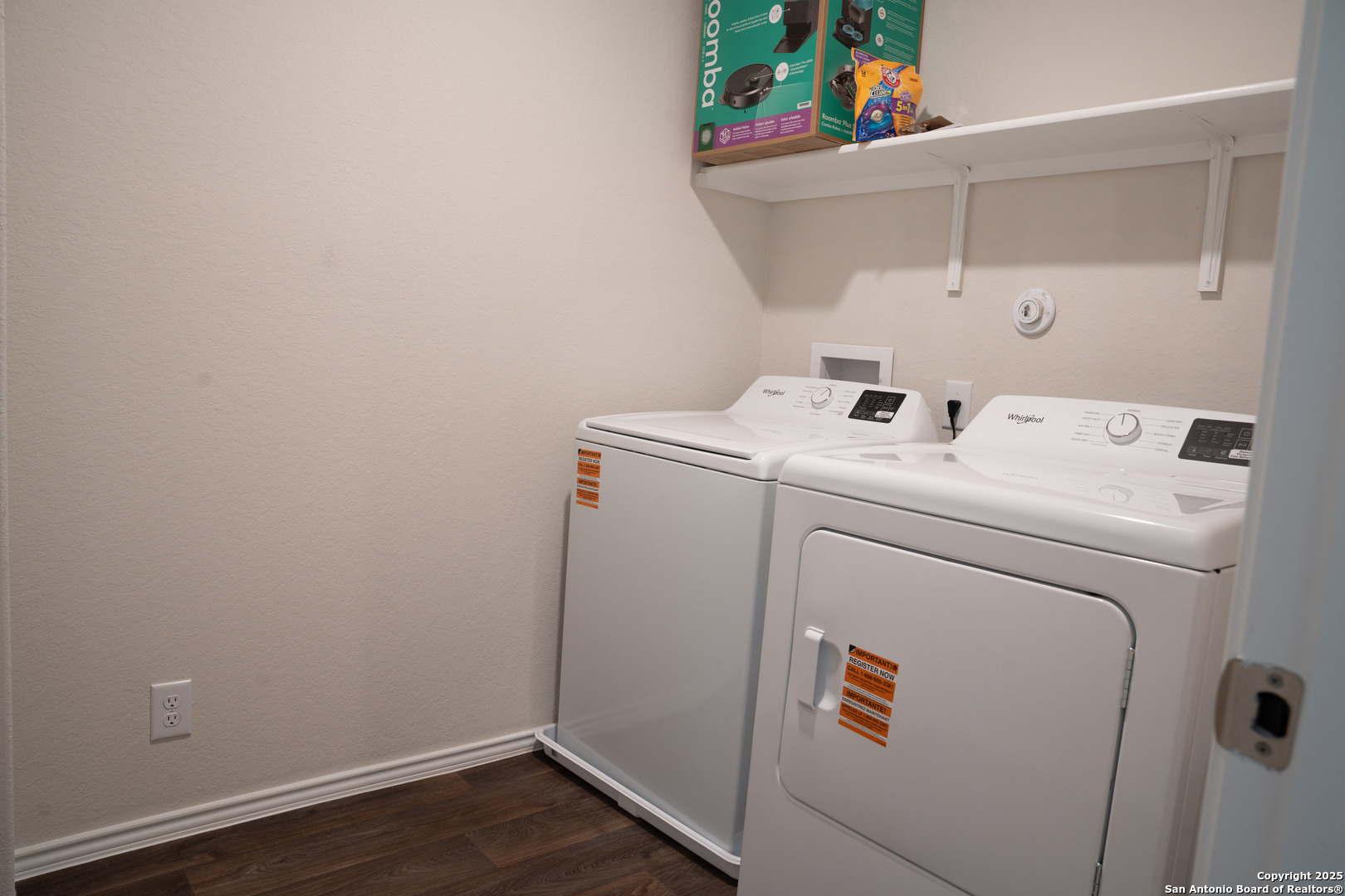main property photo 16