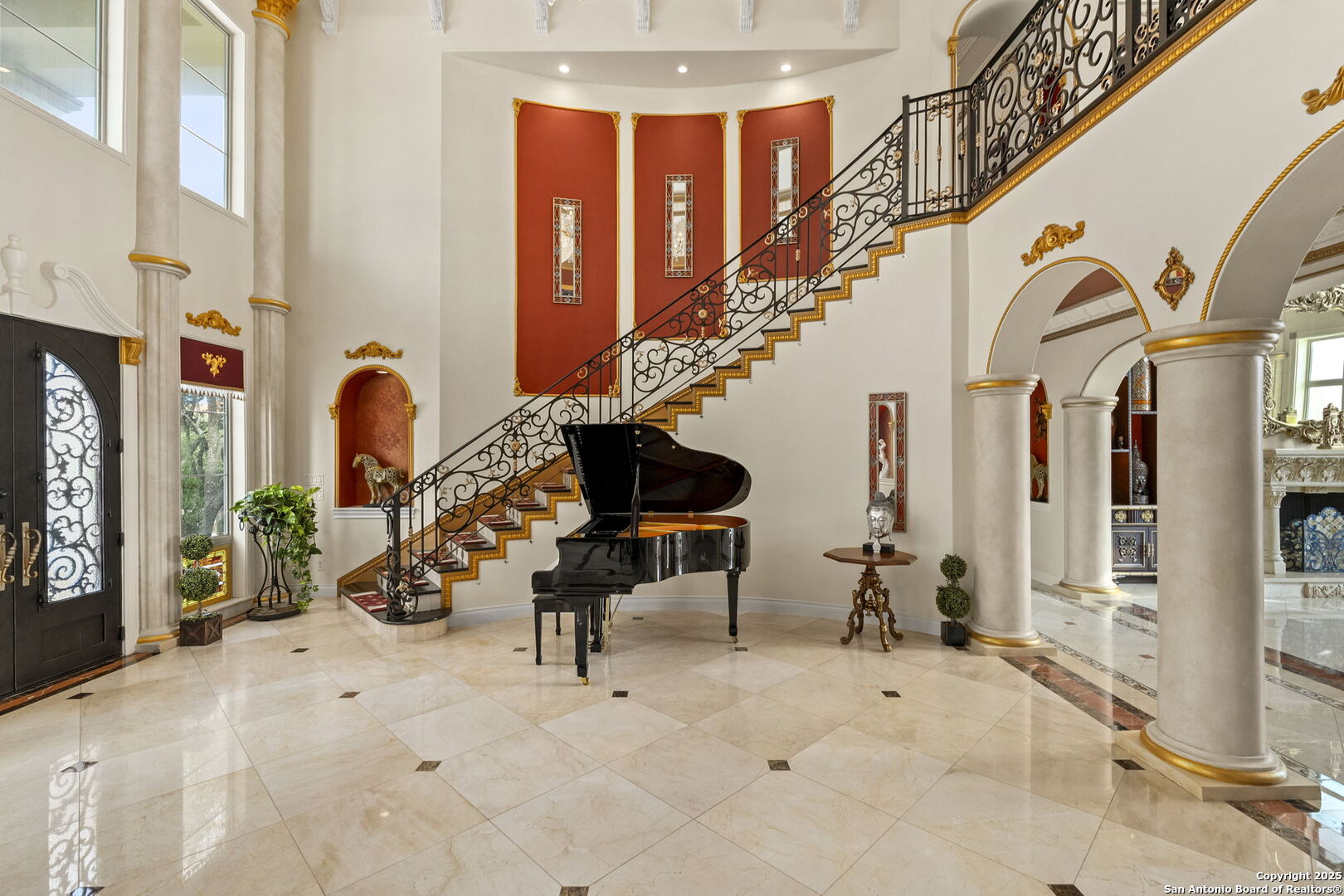 main property photo 13