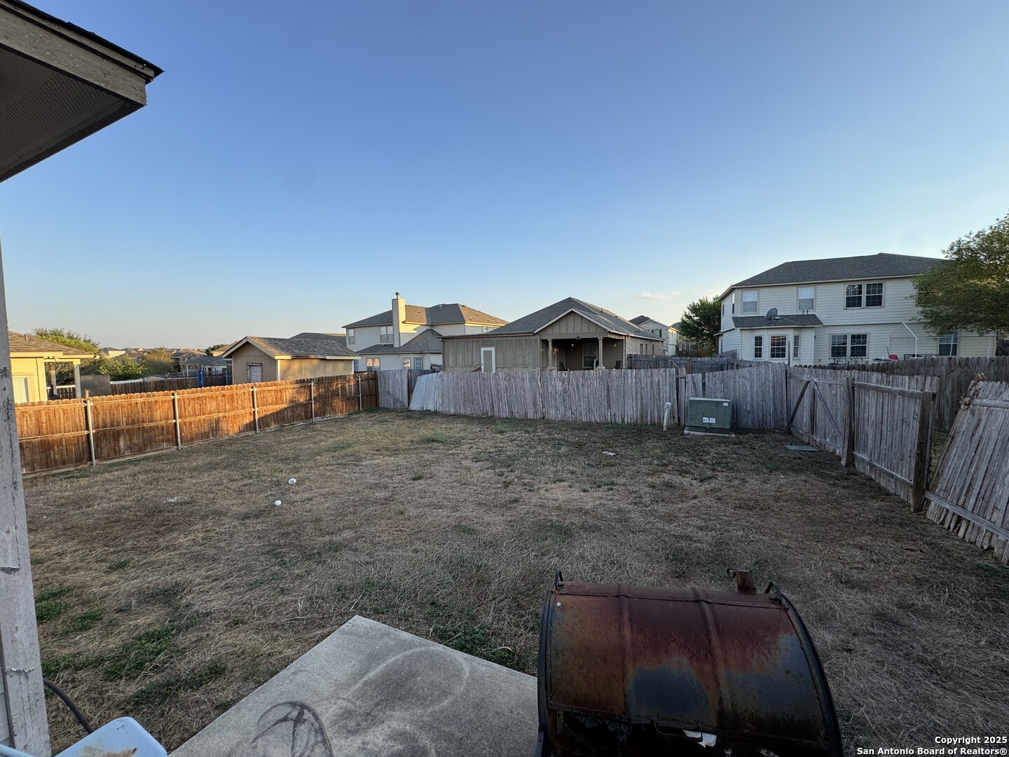 main property photo 18