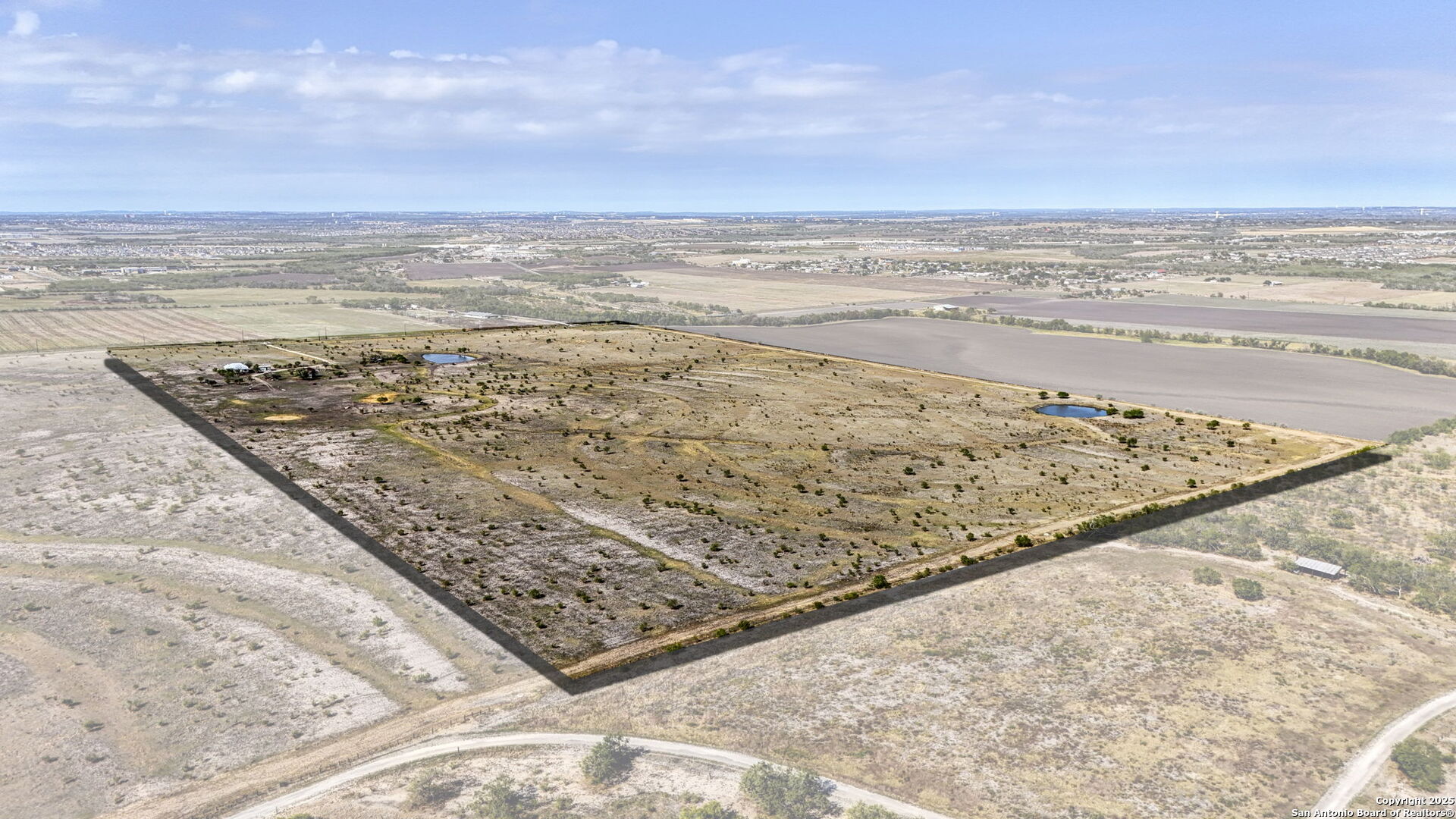 main property photo 6