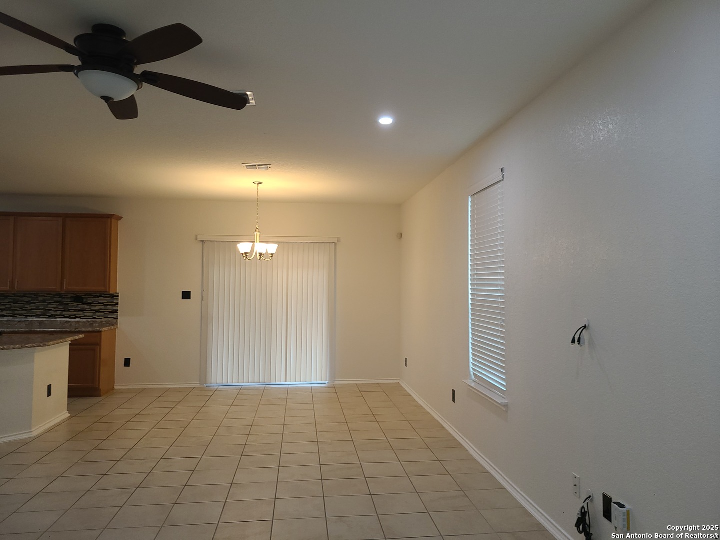 property viewer photo 10