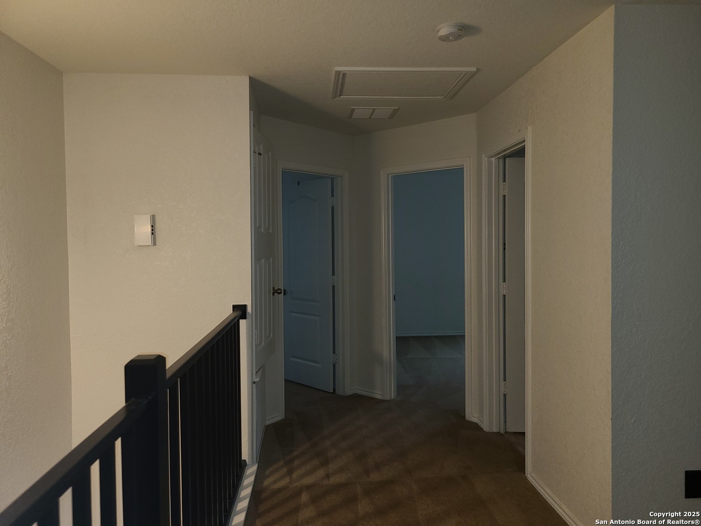 property viewer photo 16