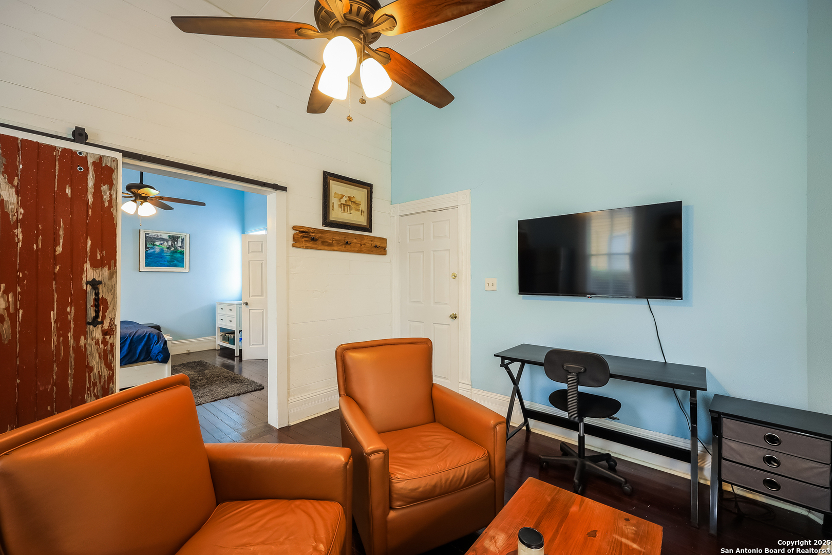 property viewer photo 2