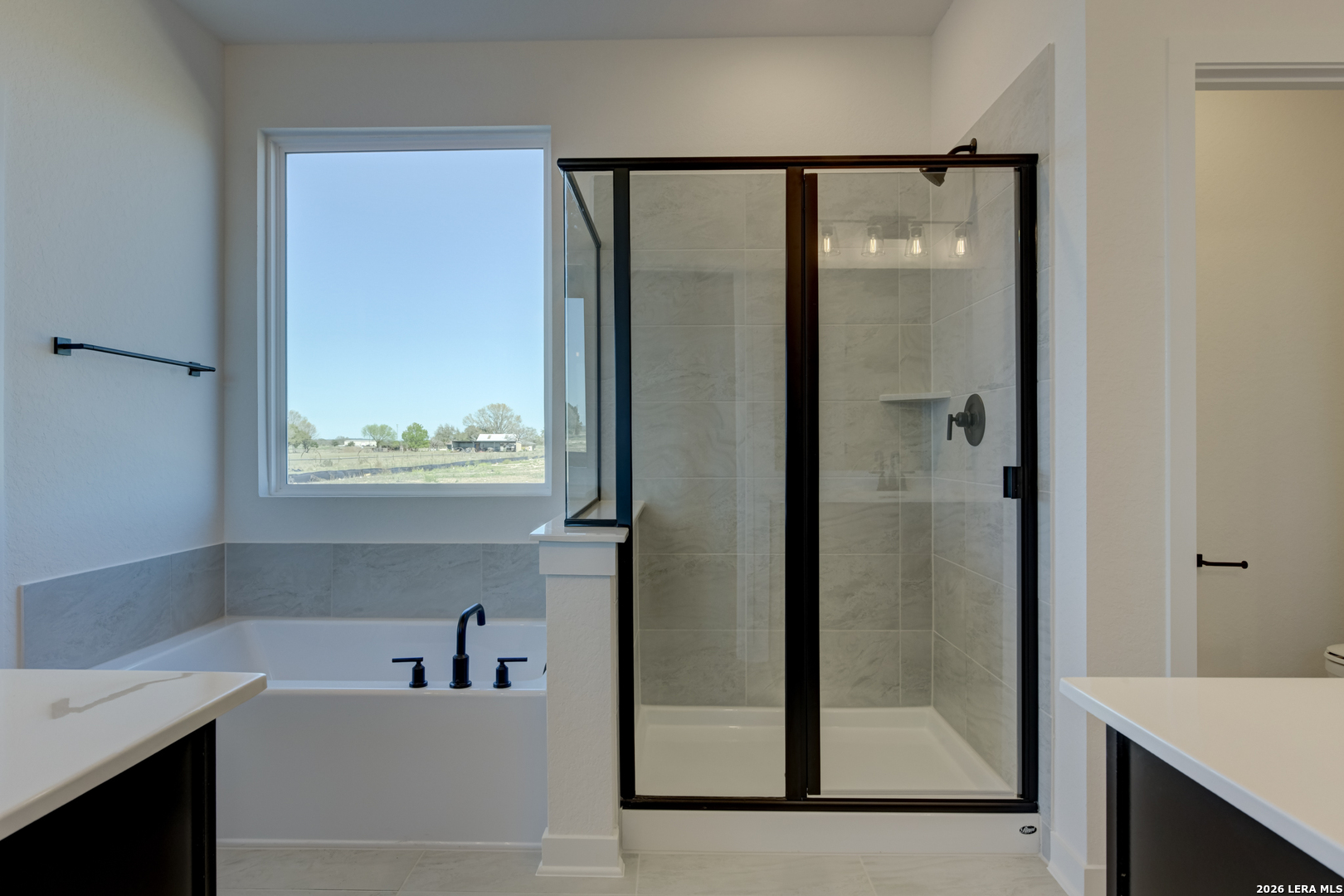 property viewer photo 22